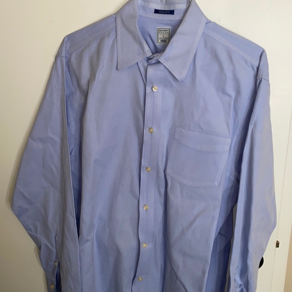 Button down - Picture 1 of 3